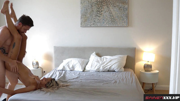 Totál elveszítette az eszét a házastársam puncizabálás közben és kuncsorgott hogy fröcsköljem színig Thumb